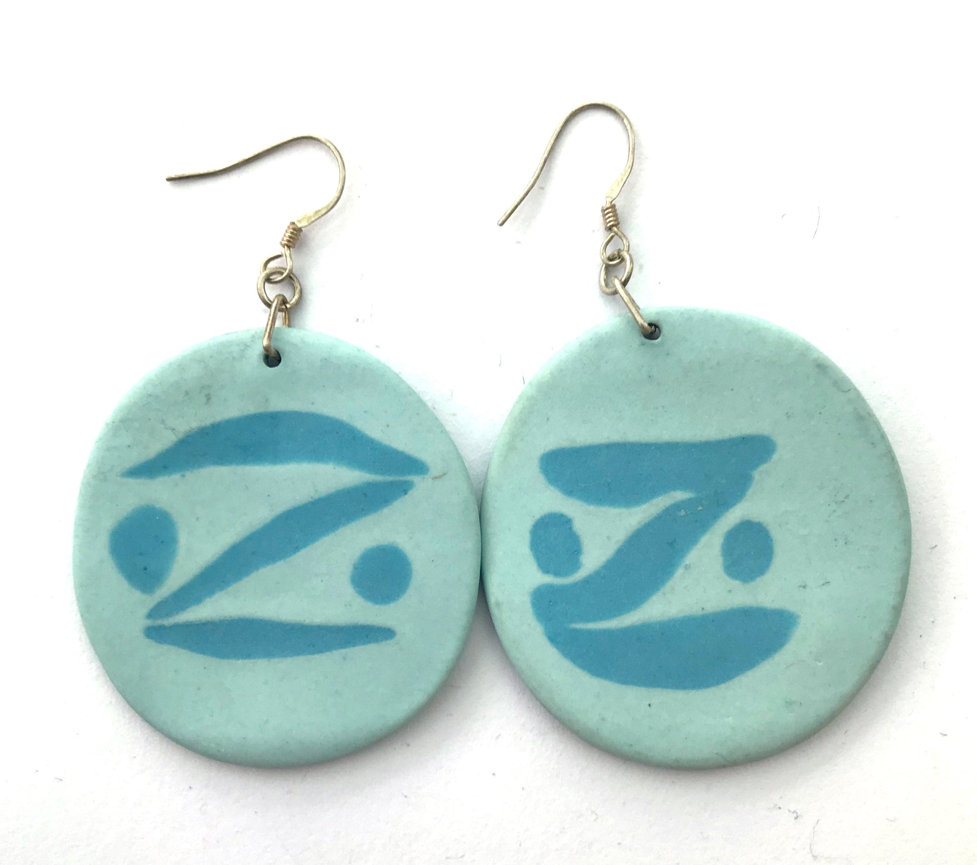 Coloured porcelain ear rings